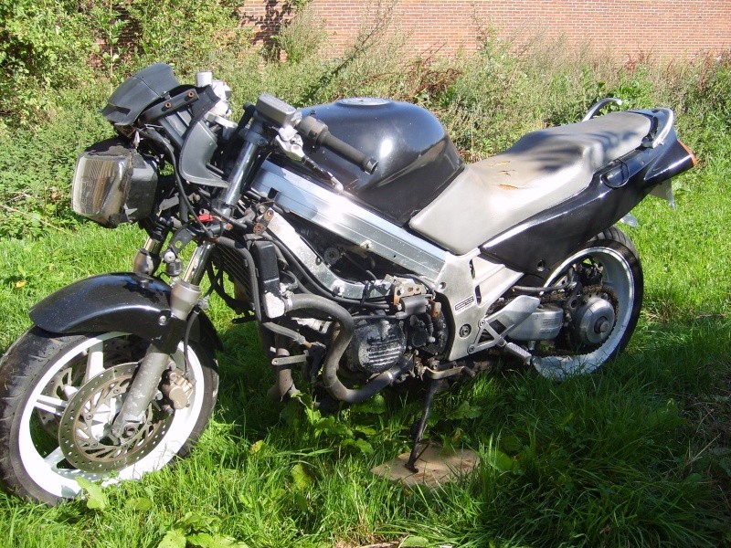 Honda vfr 750 street bike #2